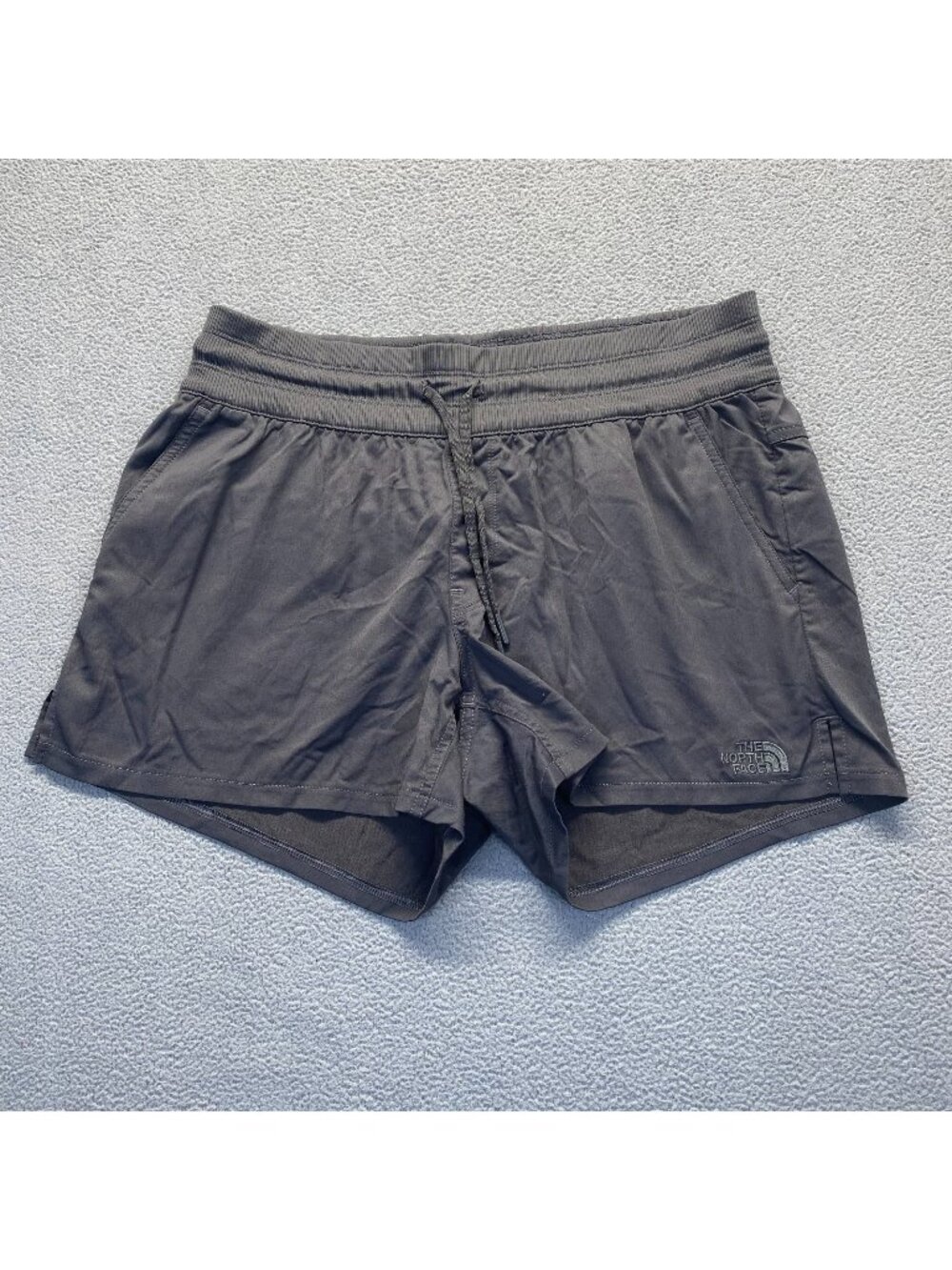 The North Face,Women Shorts ,Activewear,Pockets,Drawstrings Size M Gray